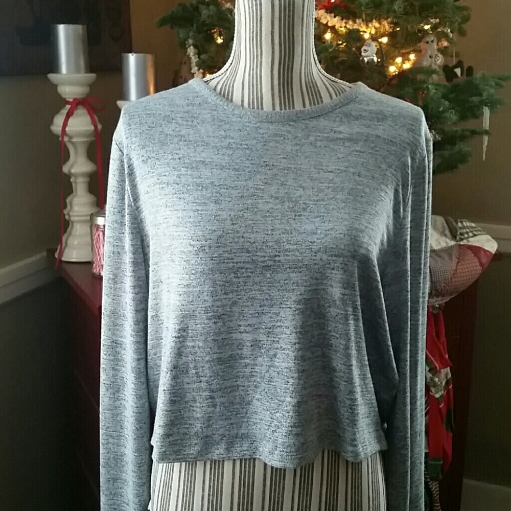GAP sweater
